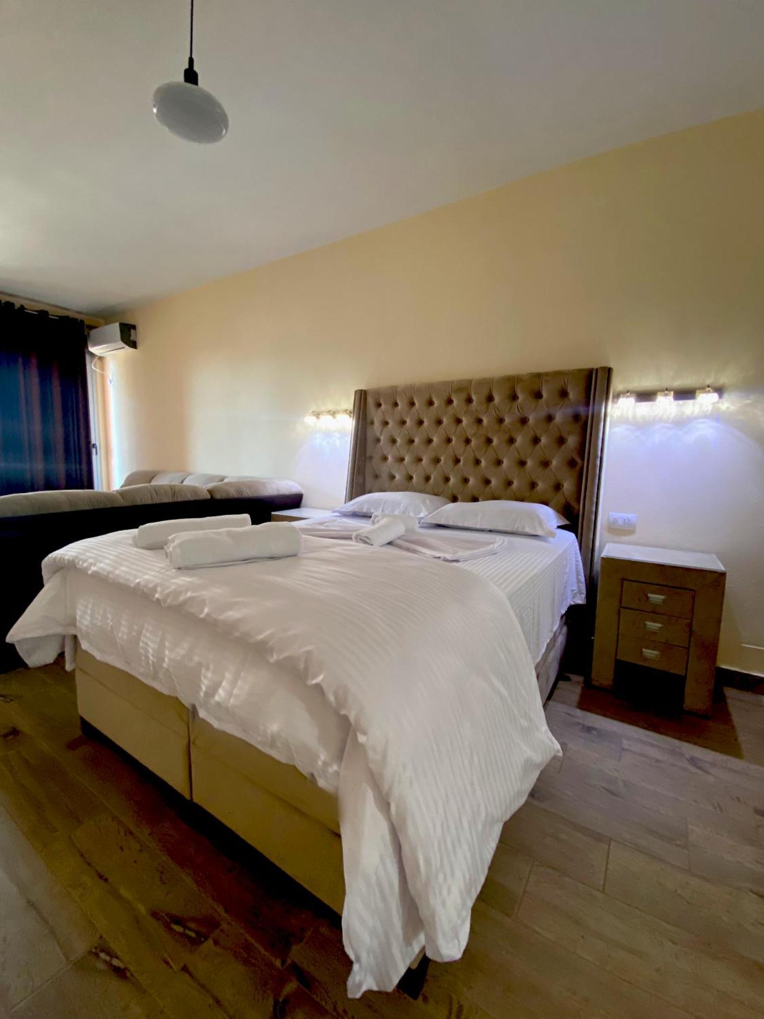 Hotel Kleopatra 乌尔齐尼 客房 照片