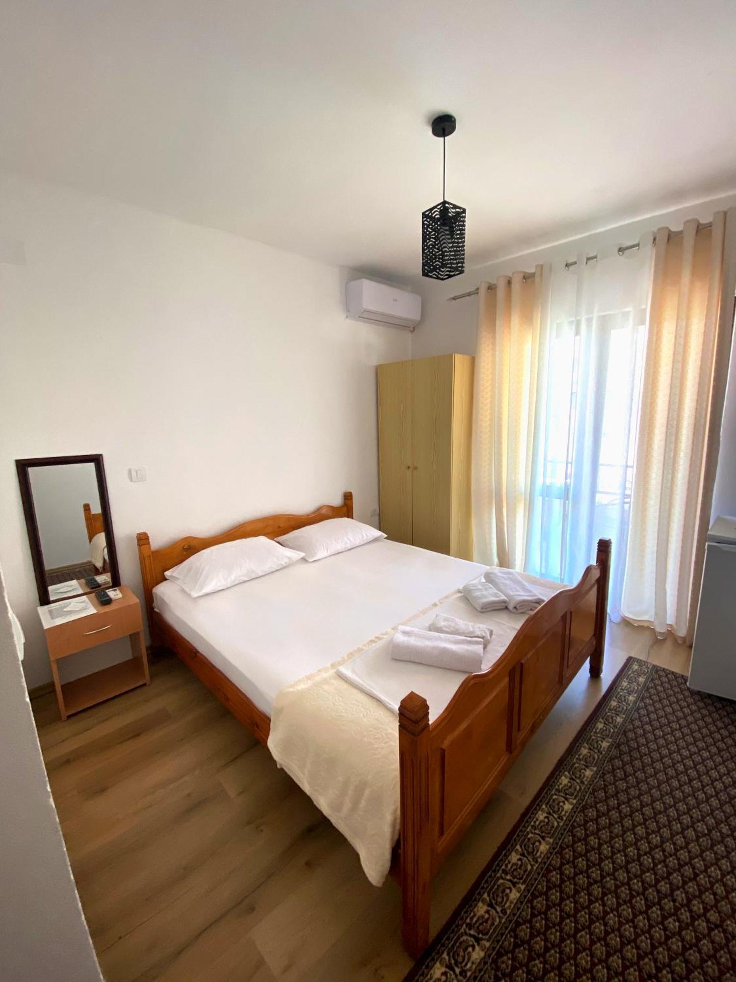 Hotel Kleopatra 乌尔齐尼 客房 照片
